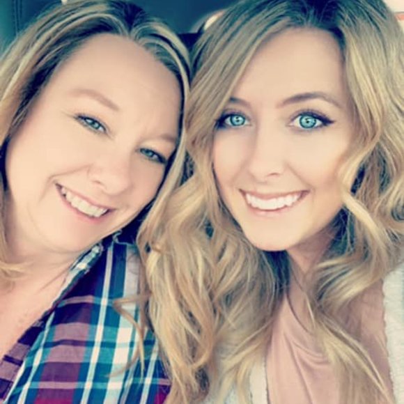 Meet your Posher, Lynn - Picture 8 of 11